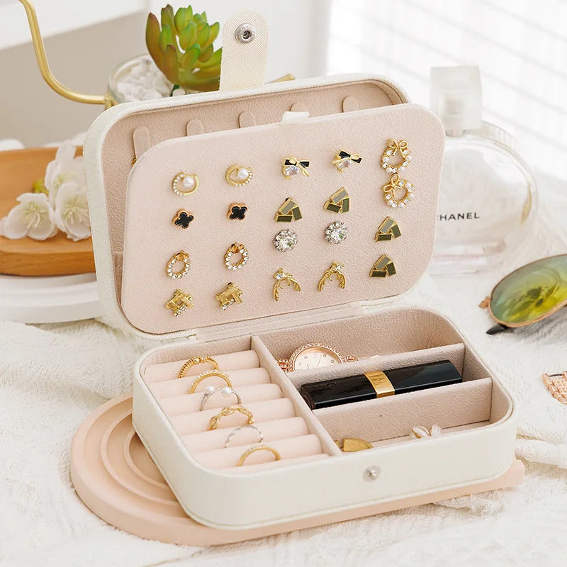 Elegant Portable Jewelry Organizer - Travel Case for Rings, Earrings & Necklaces | Go-to Gear