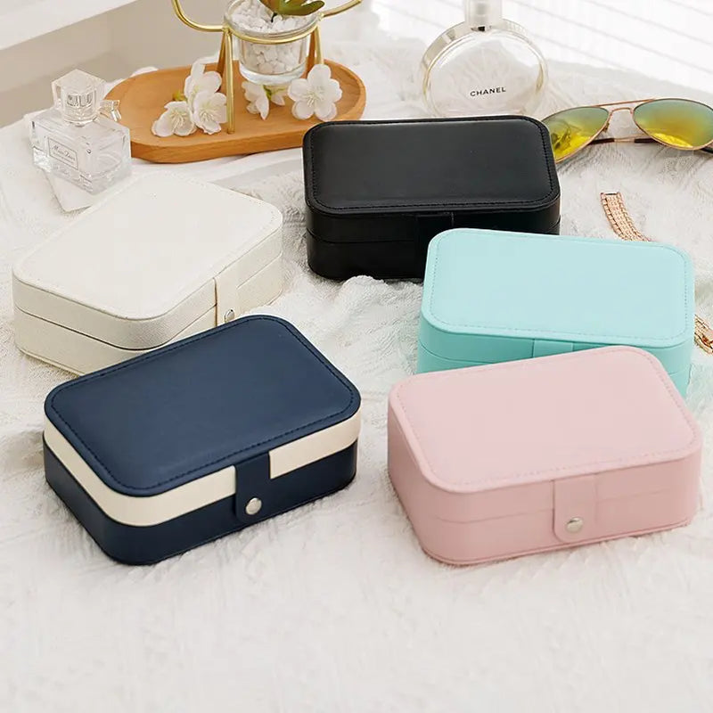 Elegant Portable Jewelry Organizer - Travel Case for Rings, Earrings & Necklaces | Go-to Gear